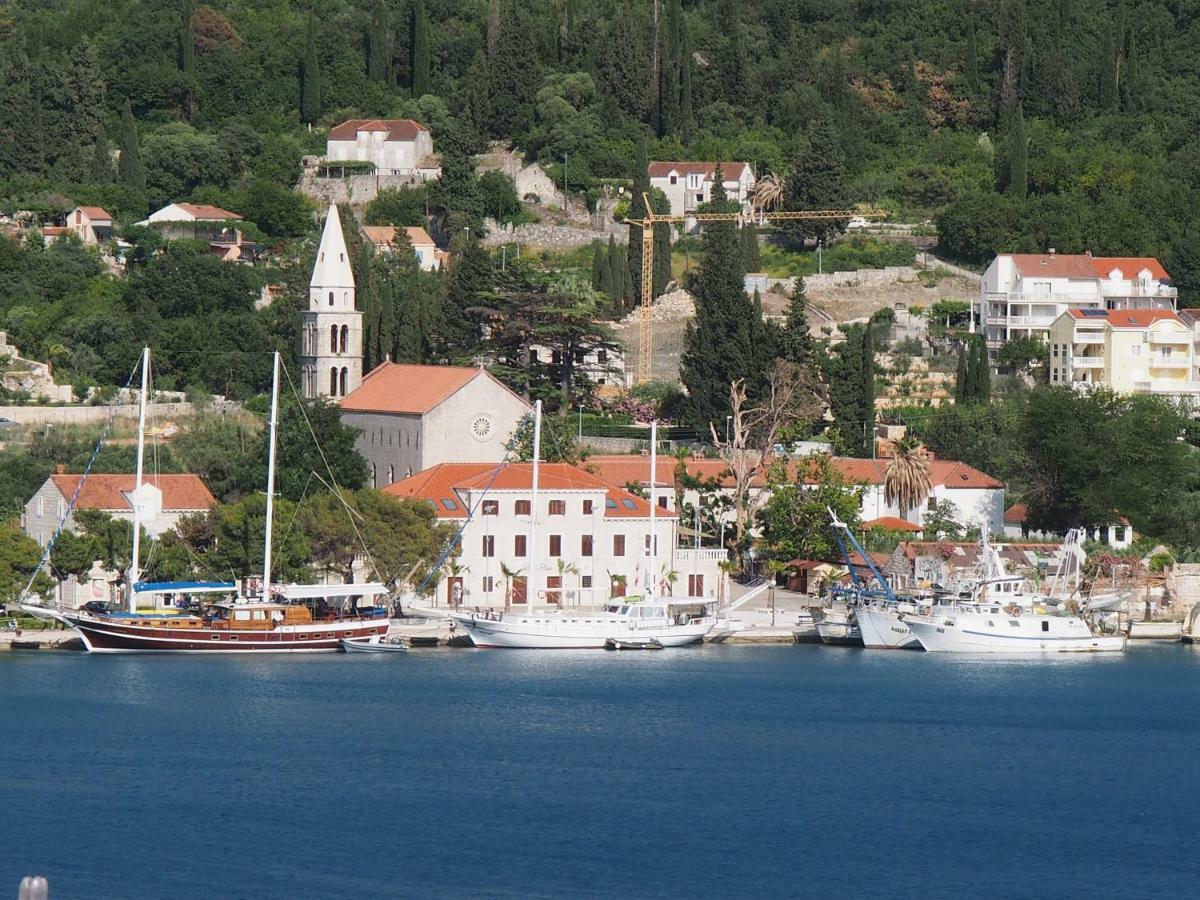 Apartments Sisevic - Comfort Apartments With Balconies And Sea View Slano Esterno foto